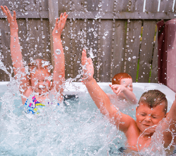 Family Friendly Hot Tub Accommodation